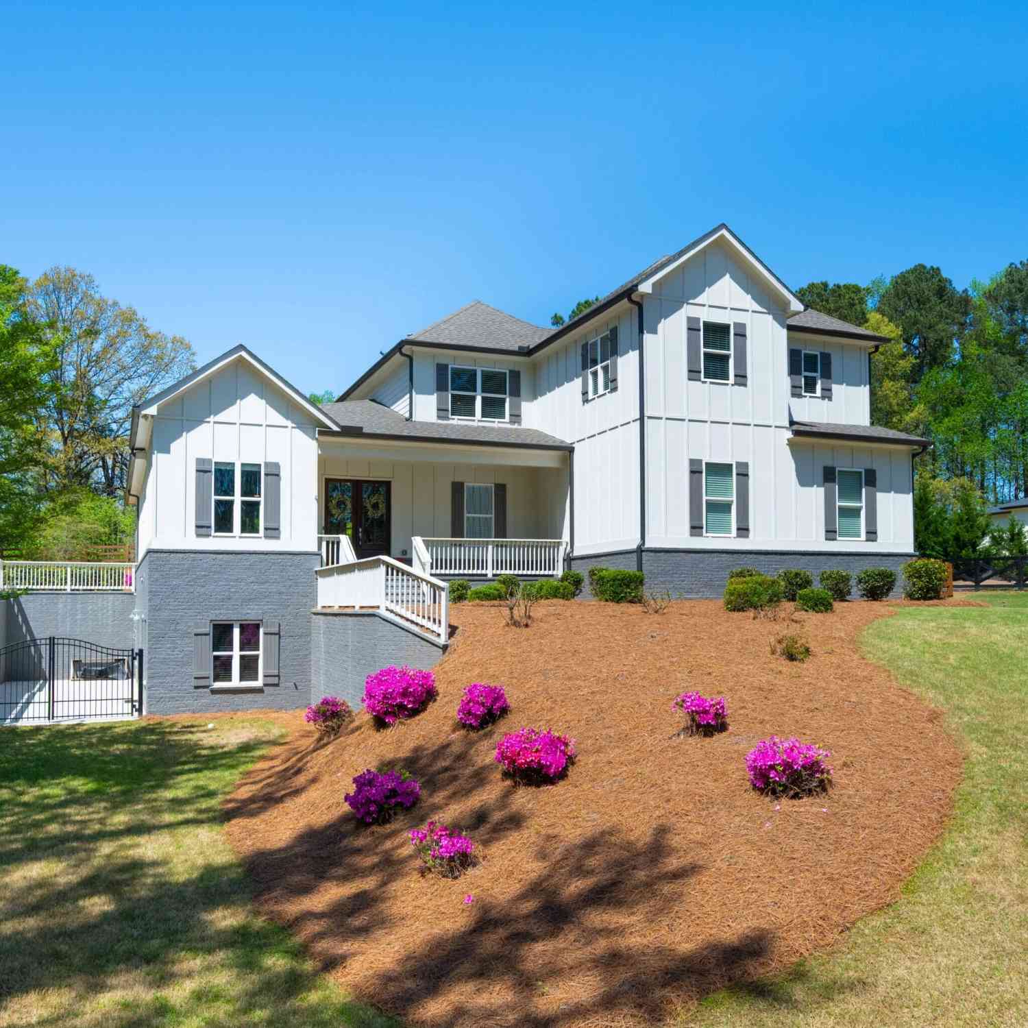 Homes Sold - 5138 Price Drive<br/> Suwanee, GA 30024