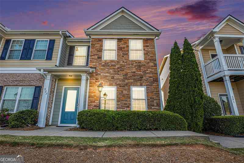 Townhouse Sold - 527 Pringle Drive<br/> Suwanee, GA 30024