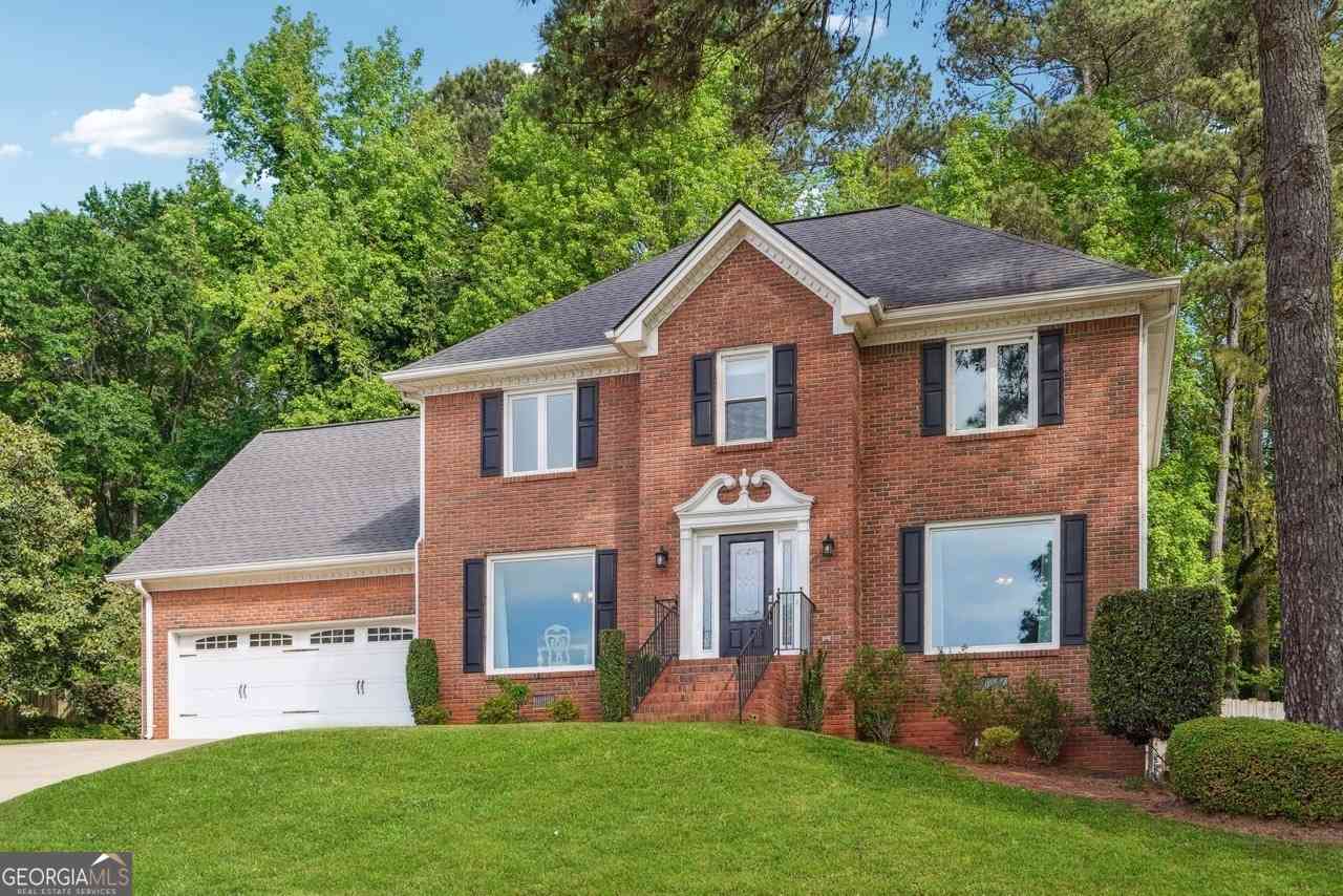 Homes Sold - 431 Shore Drive<br/> Suwanee, GA 30024