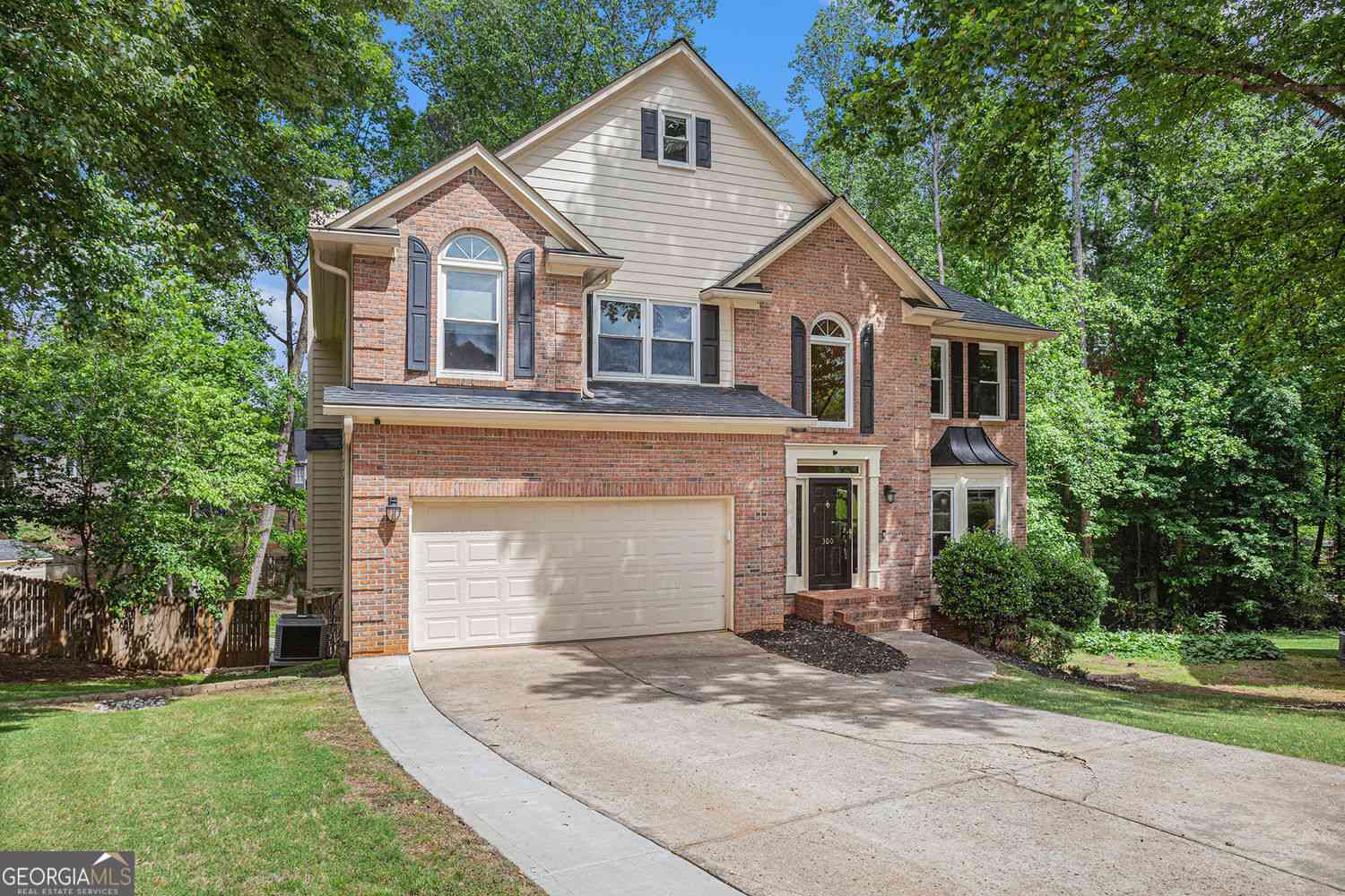 Homes Sold - 300 Wesfork Way NW<br/> Suwanee, GA 30024