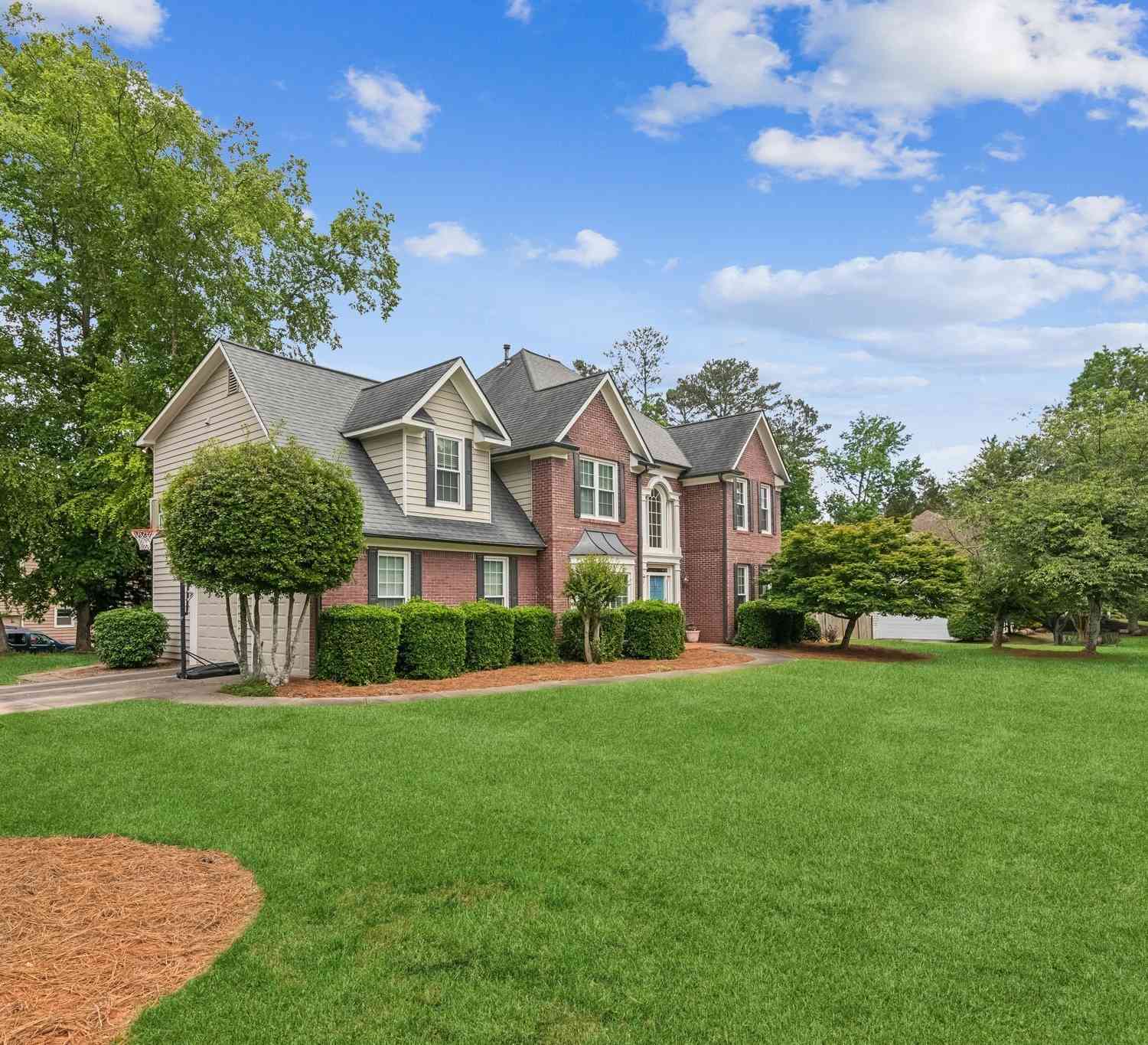 Homes Sold - 840 Yosemite Drive<br/> Suwanee, GA 30024