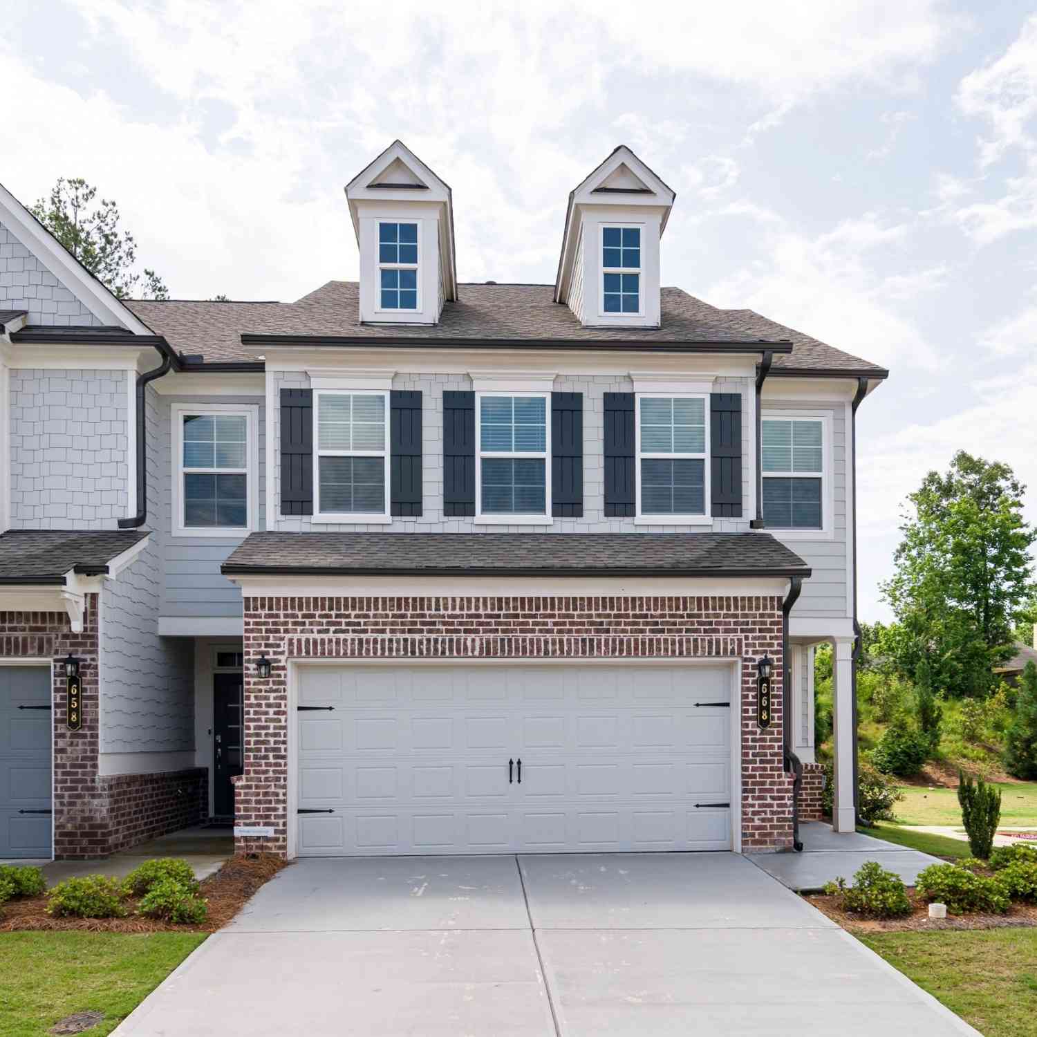 Townhouse Sold - 668 Isom Walk<br/> Suwanee, GA 30024