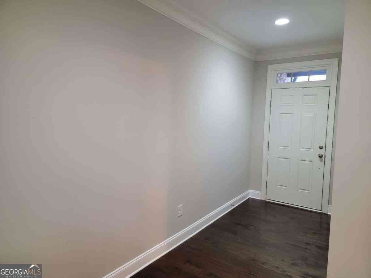 Townhouse Sold - 8265 Village Place<br/> Suwanee, GA 30024
