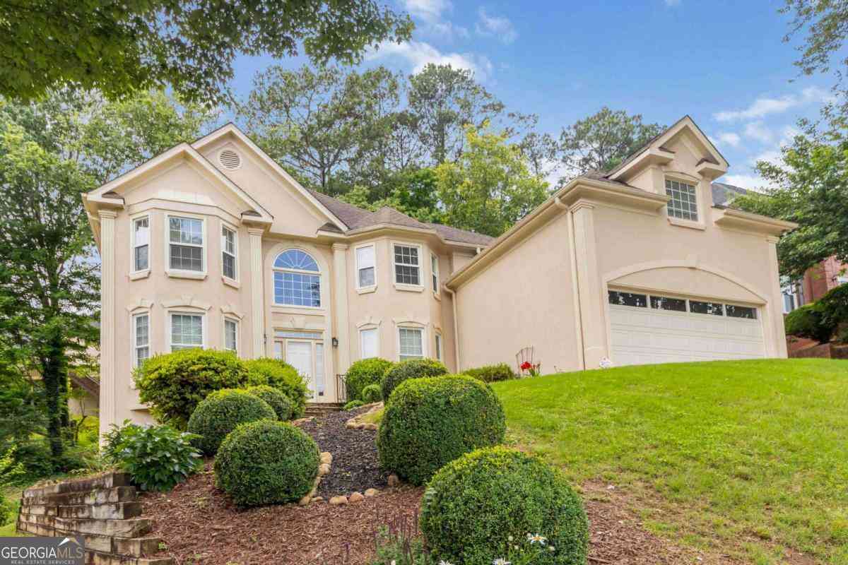 Homes Sold - 2280 Wildwood Lake Drive<br/> Suwanee, GA 30024