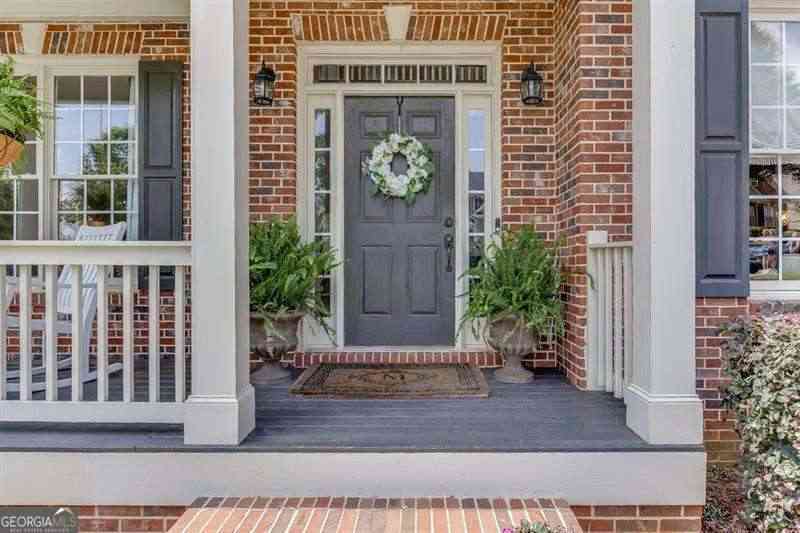 Homes Sold - 3930 Suwanee Bend Drive<br/> Suwanee, GA 30024