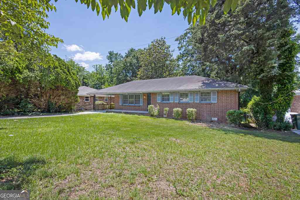 Homes For Sale - 2261 Star Mist Drive SW<br/> Atlanta, GA 30311
