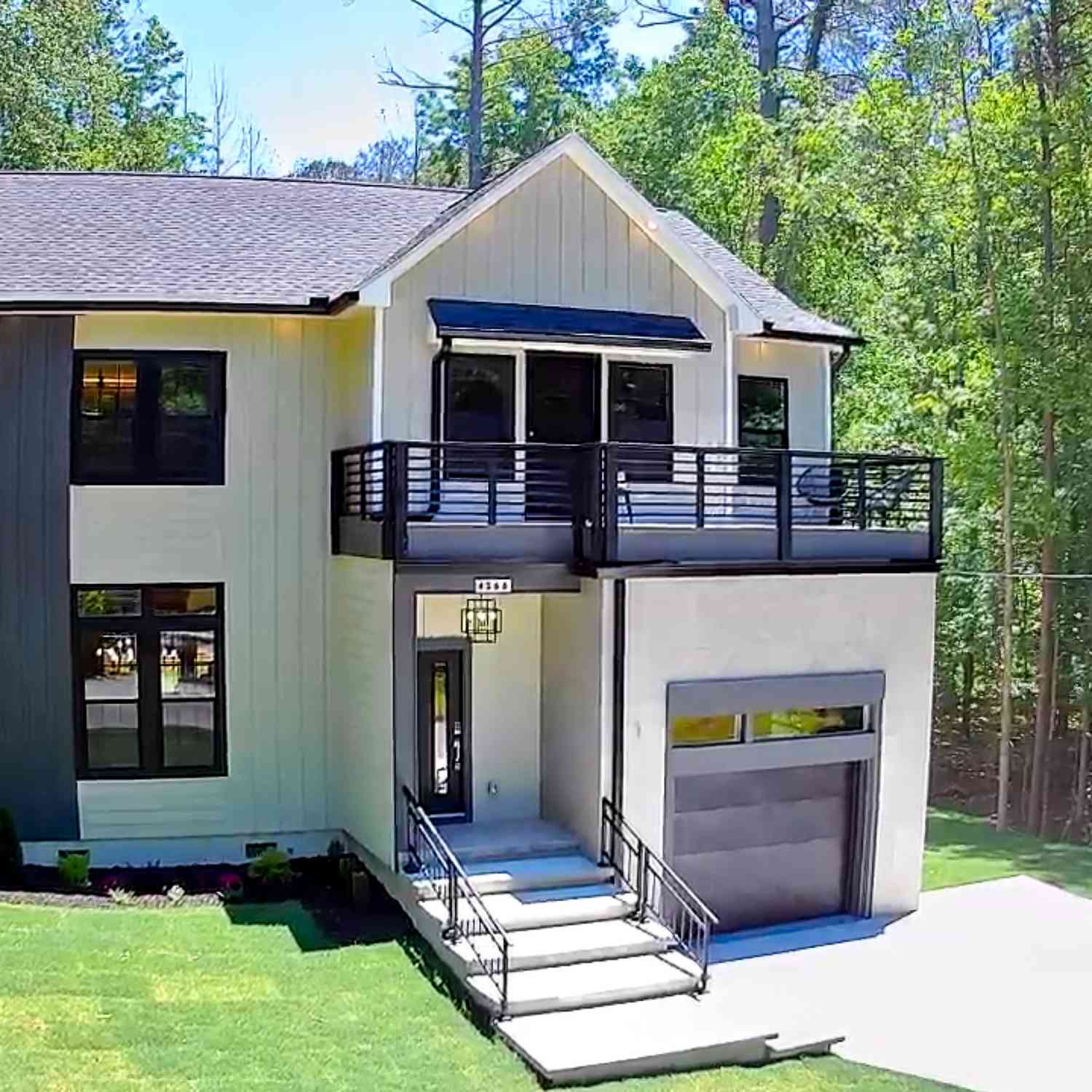 Homes For Sale - 4366 Bradley Drive SW<br/> Snellville, GA 30039