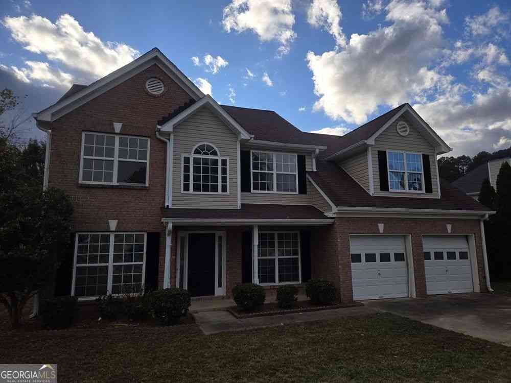 Homes For Sale - 1090 Chapel Hill Drive SE<br/> Lawrenceville, GA 30045