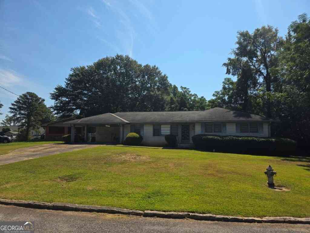 Homes For Sale - 2374 Woodcastle Lane SE<br/> Atlanta, GA 30316