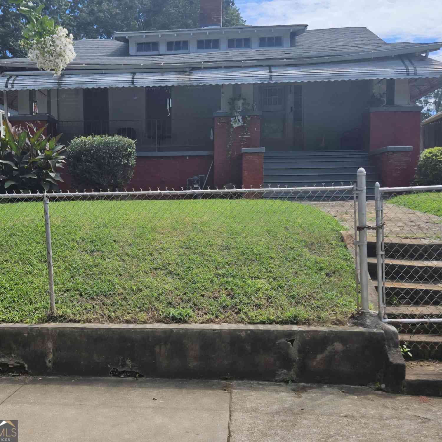 Homes For Sale - 355 Atlanta Avenue SE<br/> Atlanta, GA 30315