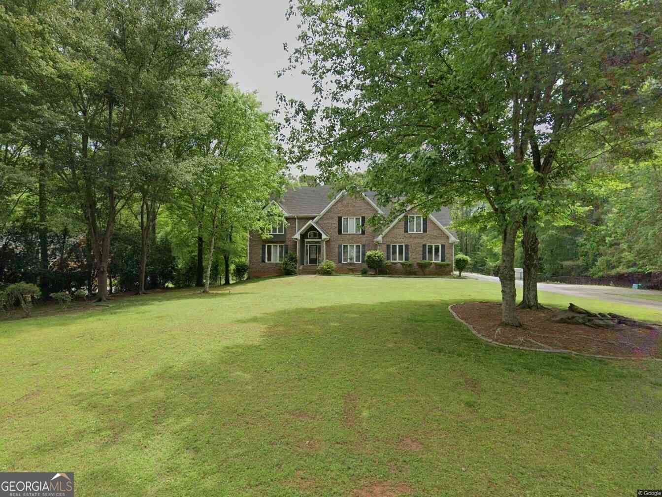 Homes For Sale - 135 Acton Drive<br/> Fayetteville, GA 30215