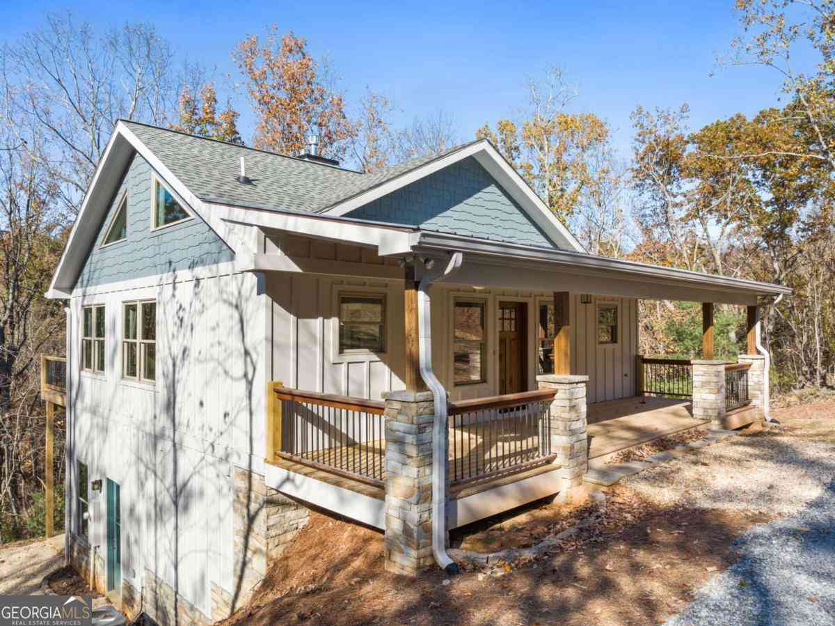 Homes For Sale - 1054 Lakeland Drive<br/> Gilmer County, Ellijay, GA 30540