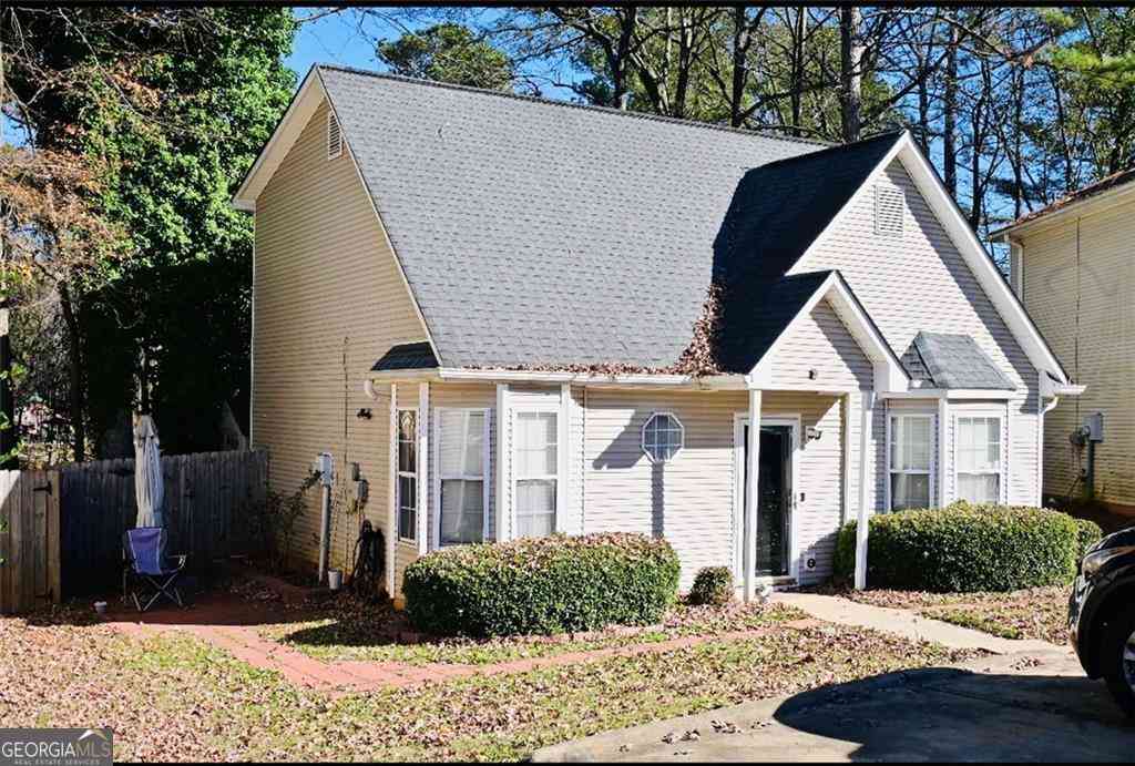 Homes For Sale - 145 Turning Point<br/> Stockbridge, GA 30281