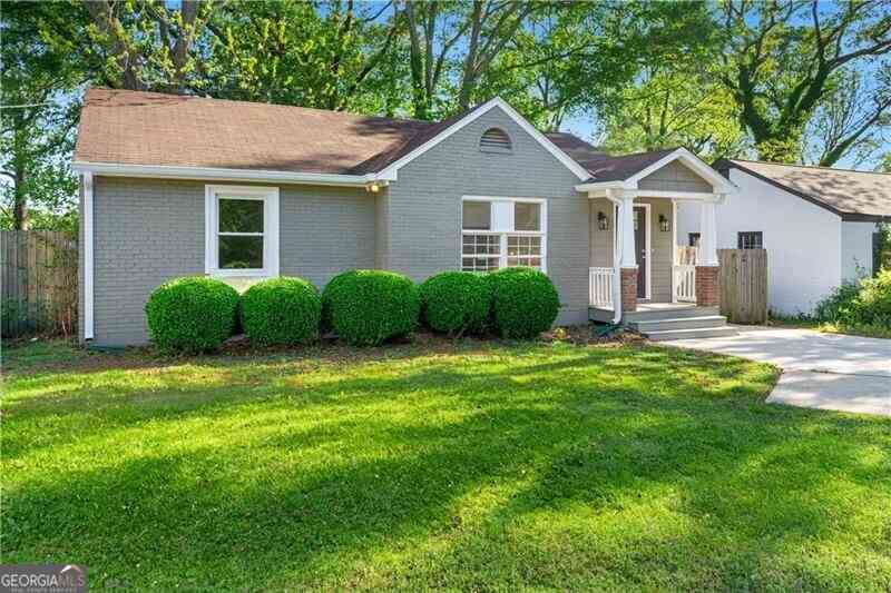 Homes For Sale - 1258 Lyle Avenue<br/> Fulton County, Atlanta, GA 30344