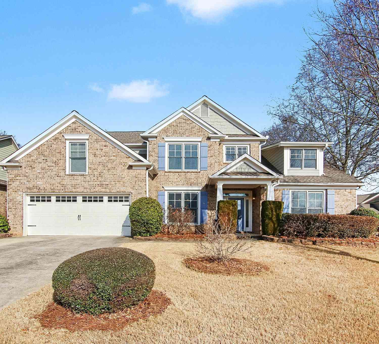 Homes For Sale - 6169 Stillwater Trail<br/> Flowery Branch, GA 30542