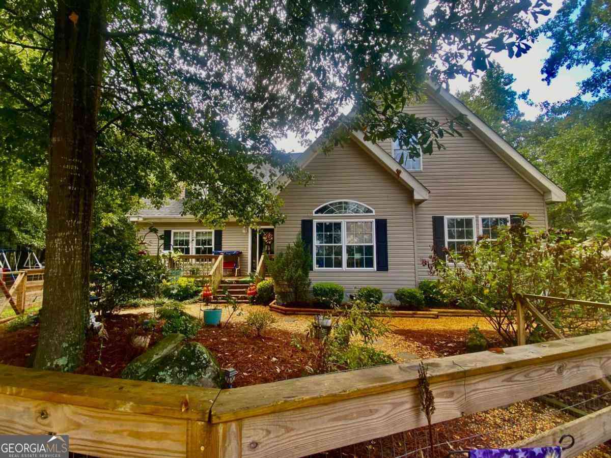 Homes For Sale - 290 Poplar Creek Road<br/> Stephens, GA 30667