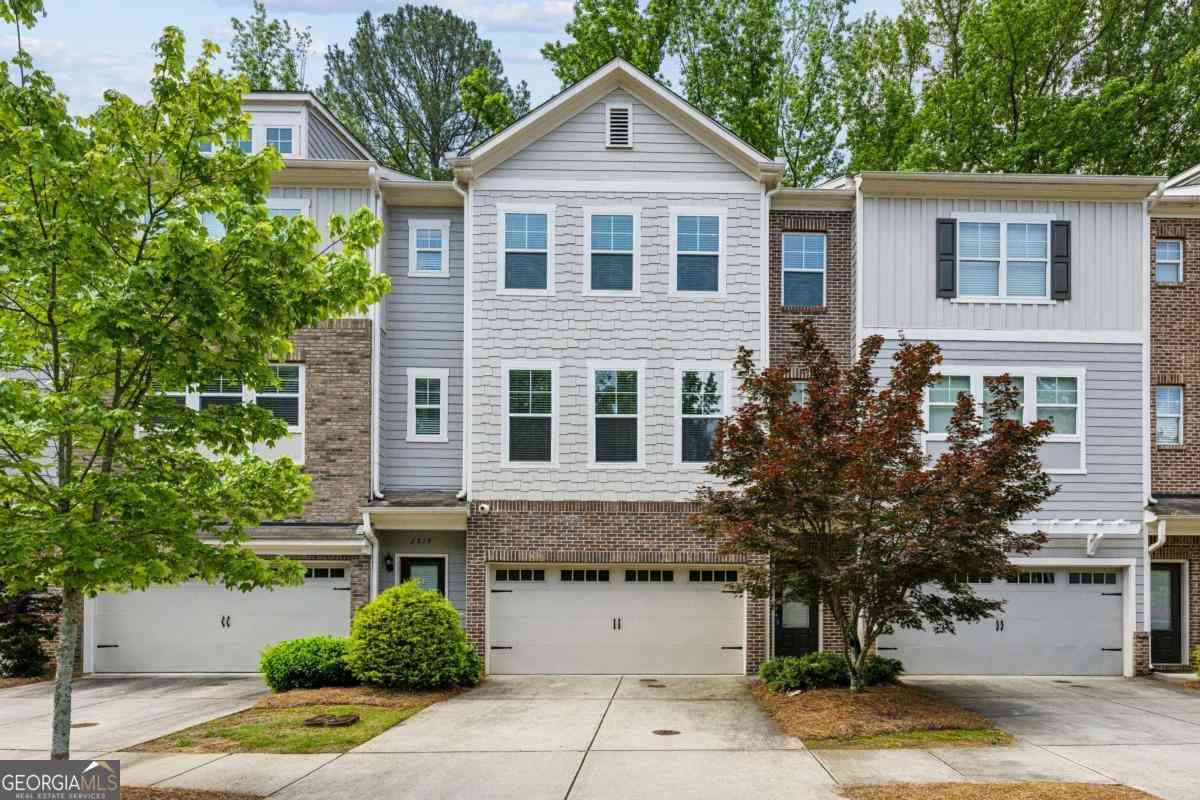 Vacant Land For Sale - 2817 White Oak Lane<br/> Dekalb County, Decatur, GA 30032