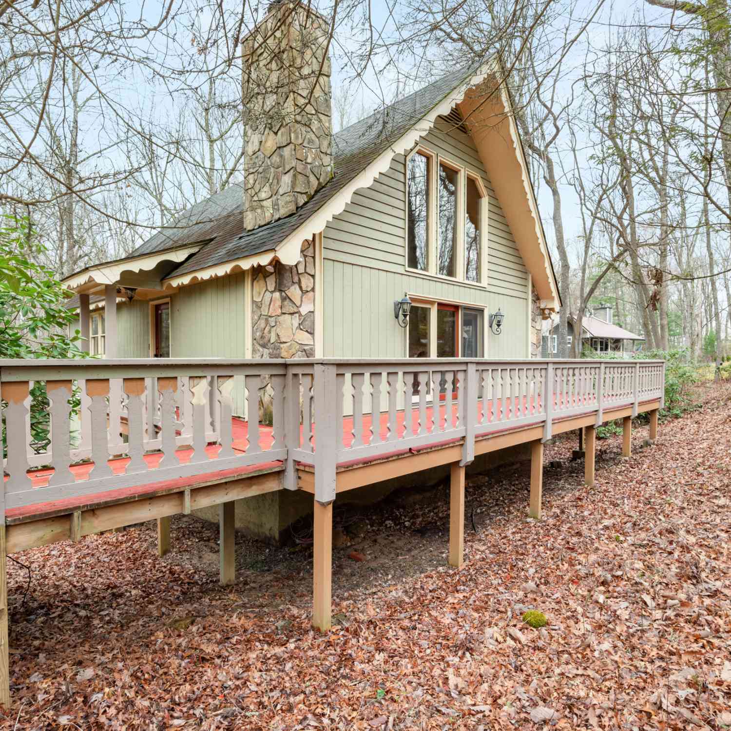 Homes For Sale - 374 W Sugarbush Drive<br/> Rabun County, Sky Valley, GA 30537