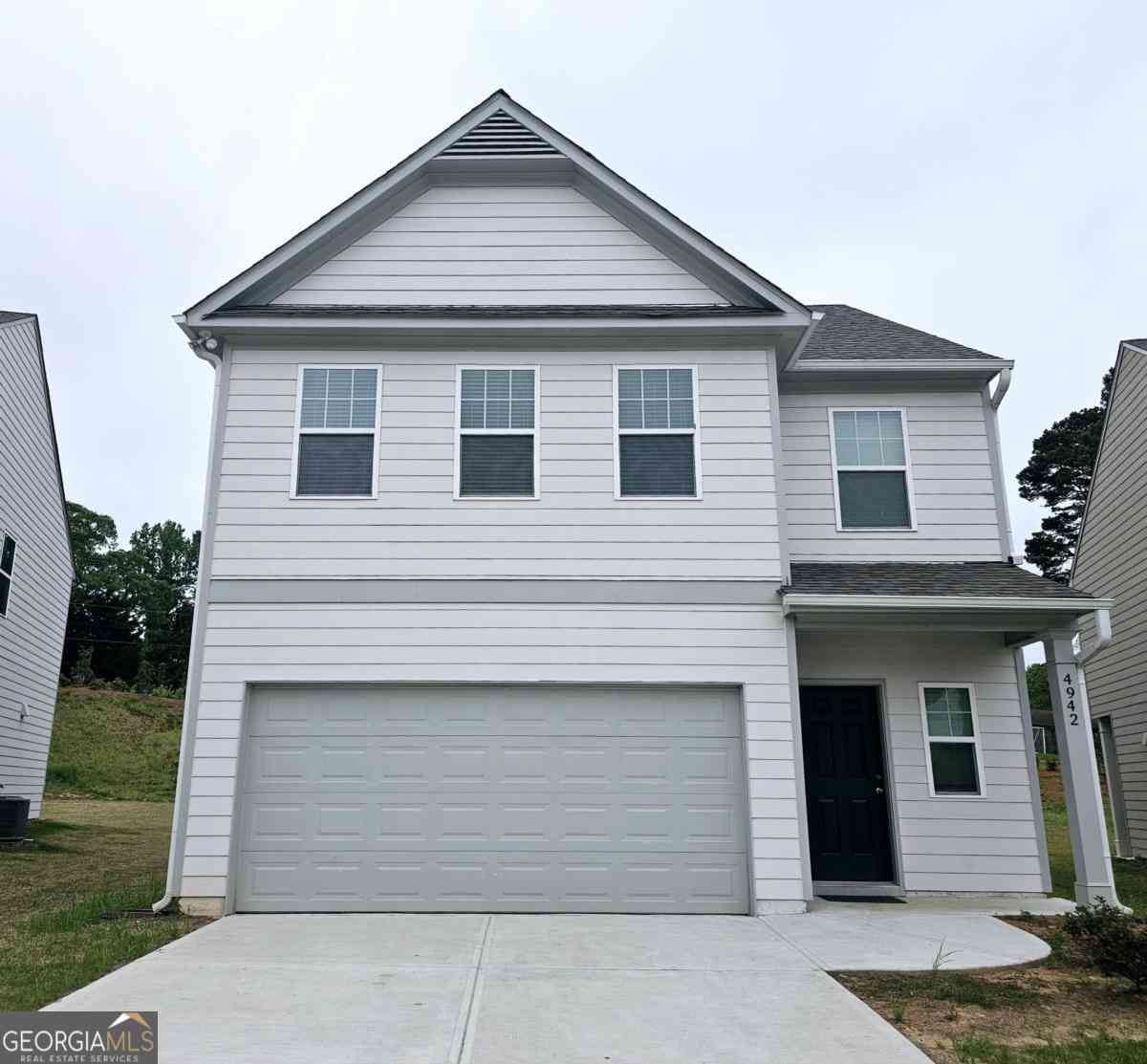 Homes For Sale - 4942 Hillstone Drive<br/> Gainesville, GA 30504