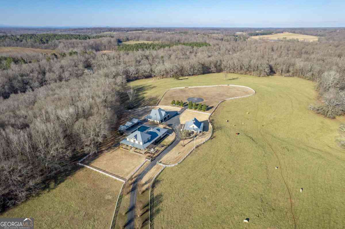Homes For Sale - 7527 Highway 326<br/> Commerce, GA 30530