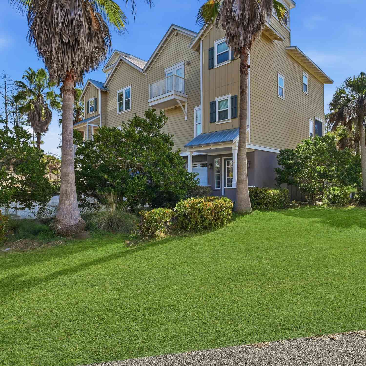 Townhouse For Sale - 114 Riverfront Circle<br/> Camden County, Saint Marys, GA 31558