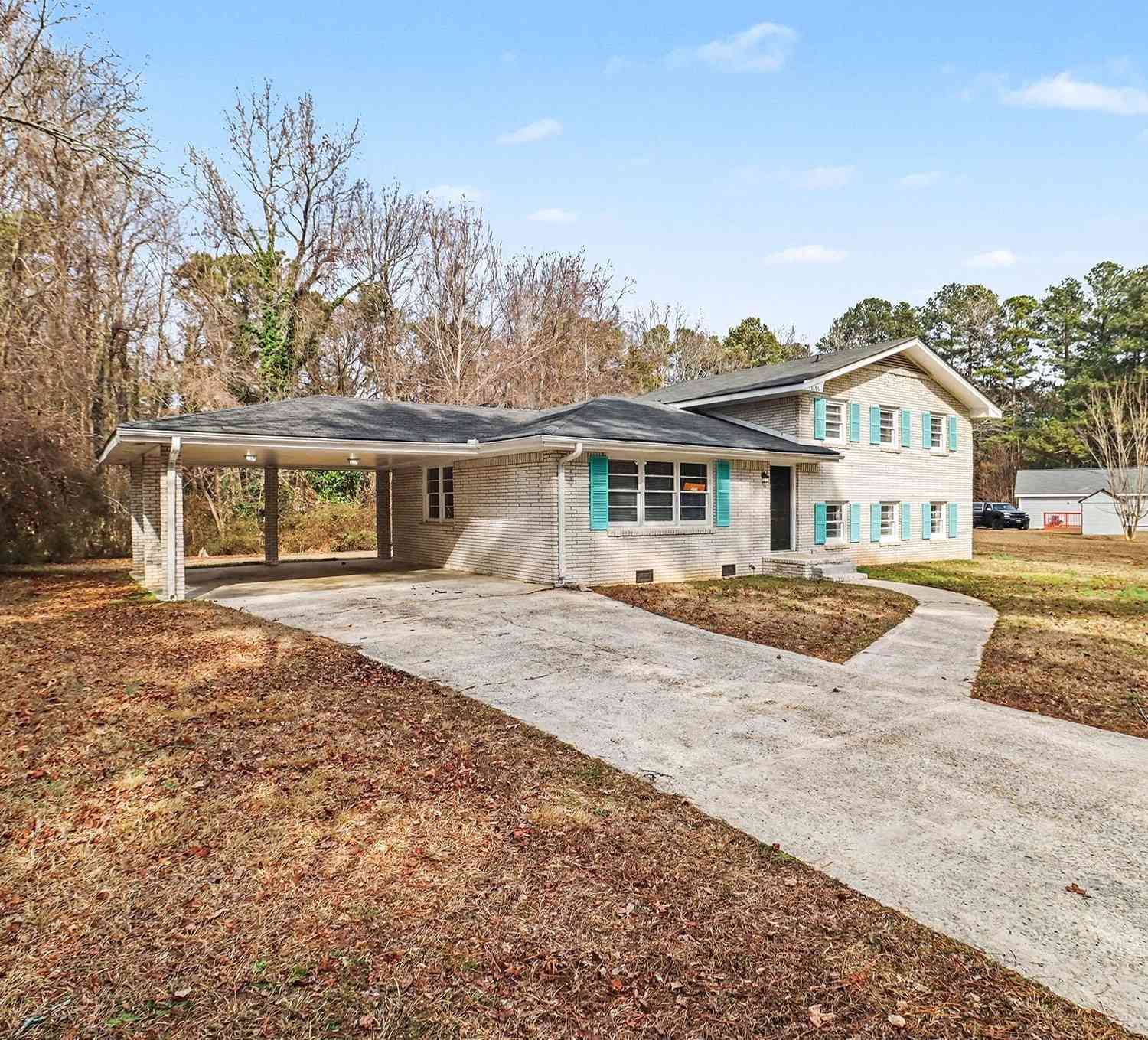 Homes For Sale - 1489 Pine Drive<br/> Clayton County, Atlanta, GA 30349