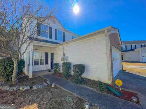 Townhouse For Sale - 147 Benfield Circle SE<br/> Bartow County, Cartersville, GA 30121
