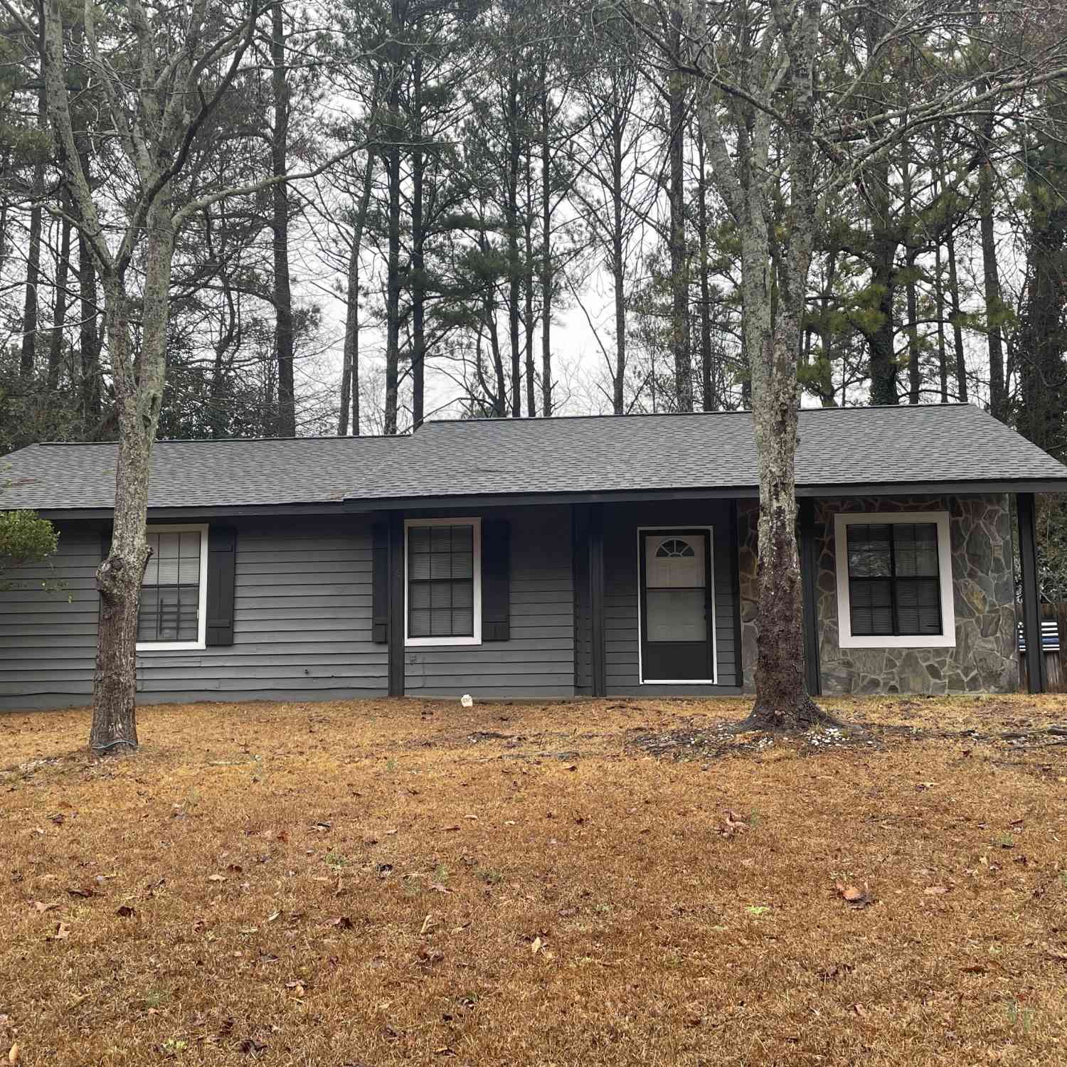 Homes For Sale - 8475 Alden Drive<br/> Clayton County, Riverdale, GA 30274