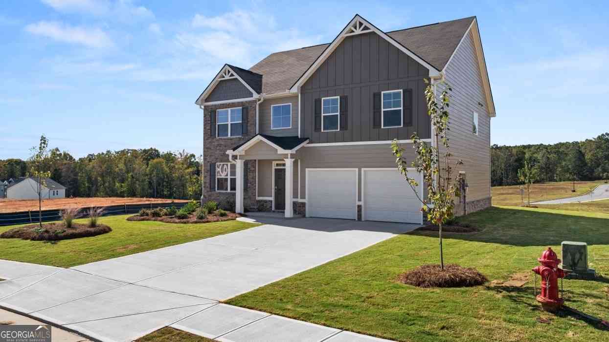 Homes For Sale - 834 Trillium Drive<br/> Henry County, Locust Grove, GA 30248