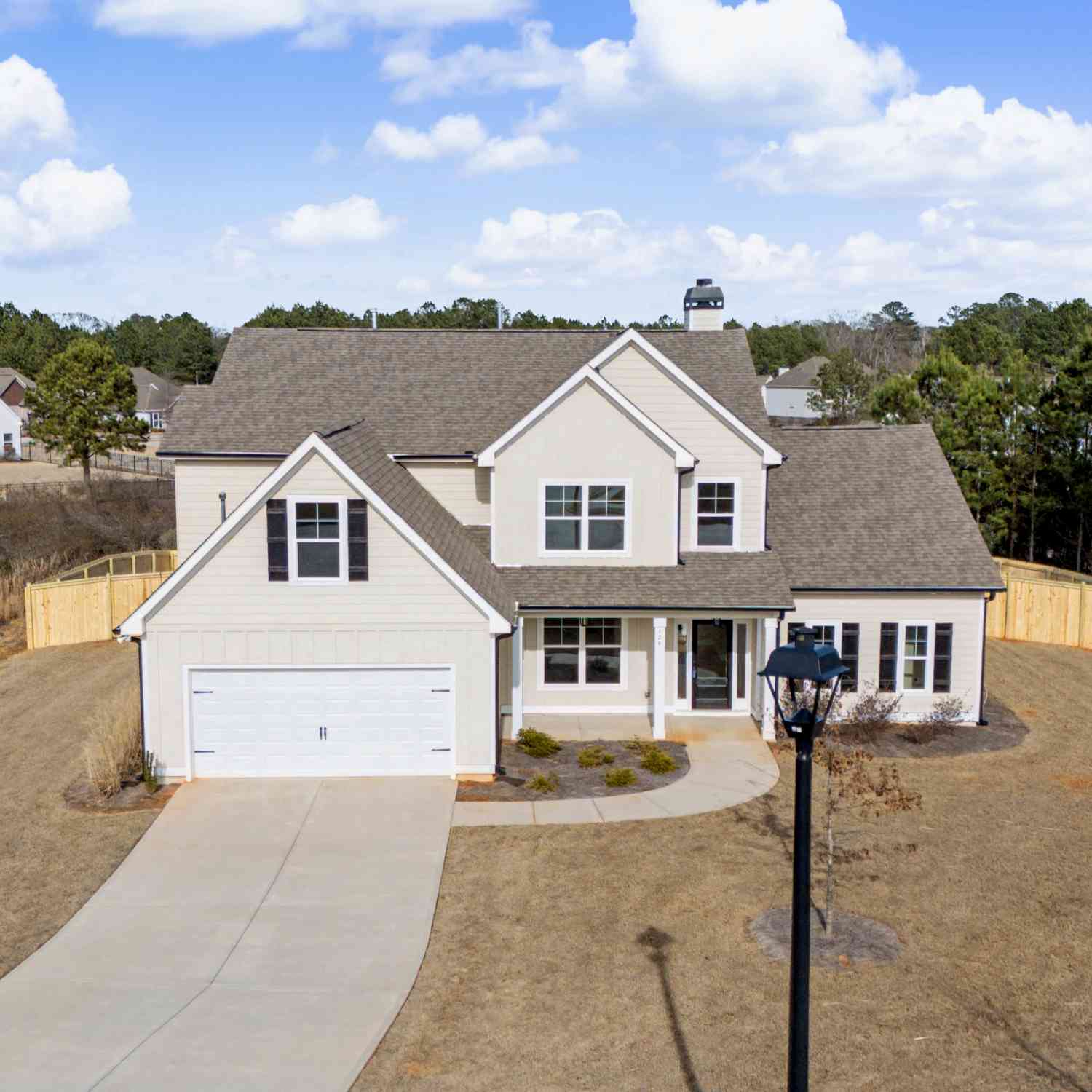 Homes For Sale - 129 Rutland Court<br/> Coweta County, Senoia, GA 30276