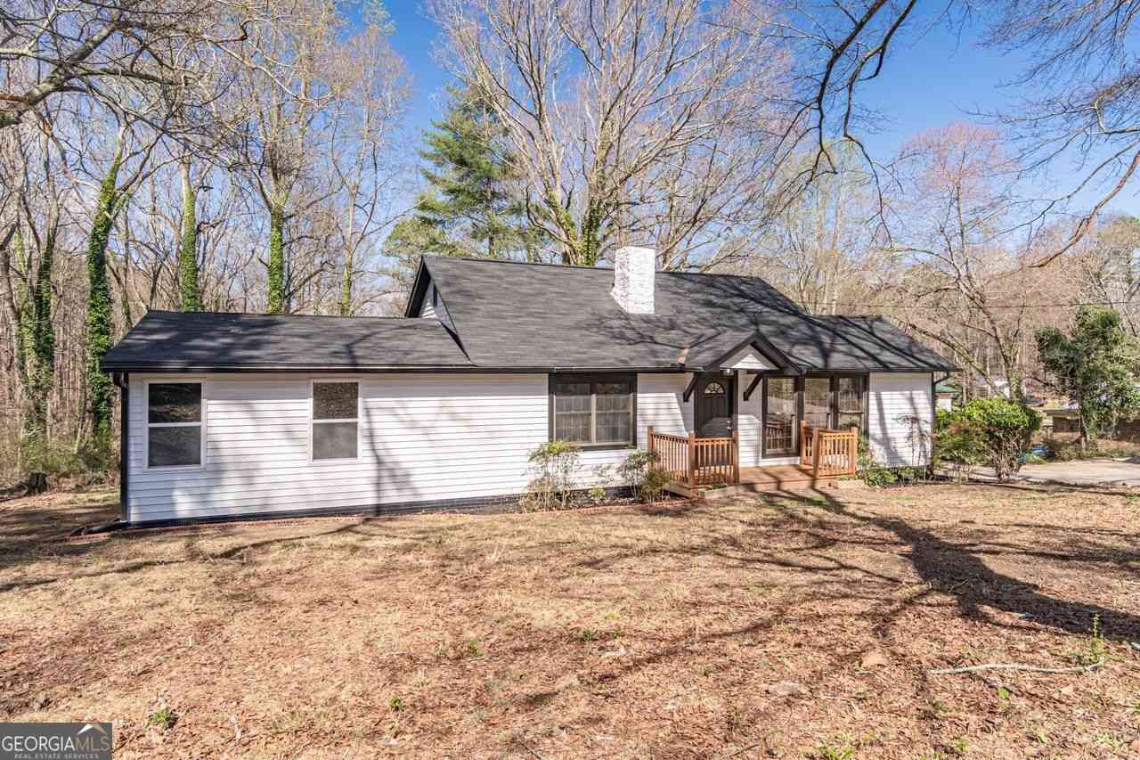 Homes For Sale - 1203 E Ridge Road<br/> Gainesville, GA 30501