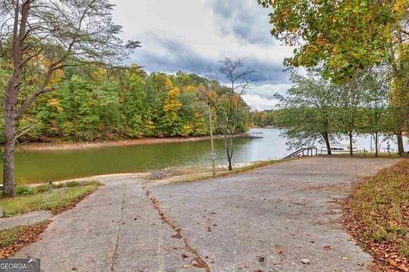 Homes For Sale - 5520 Mount Shores Circle<br/> Gainesville, GA 30506