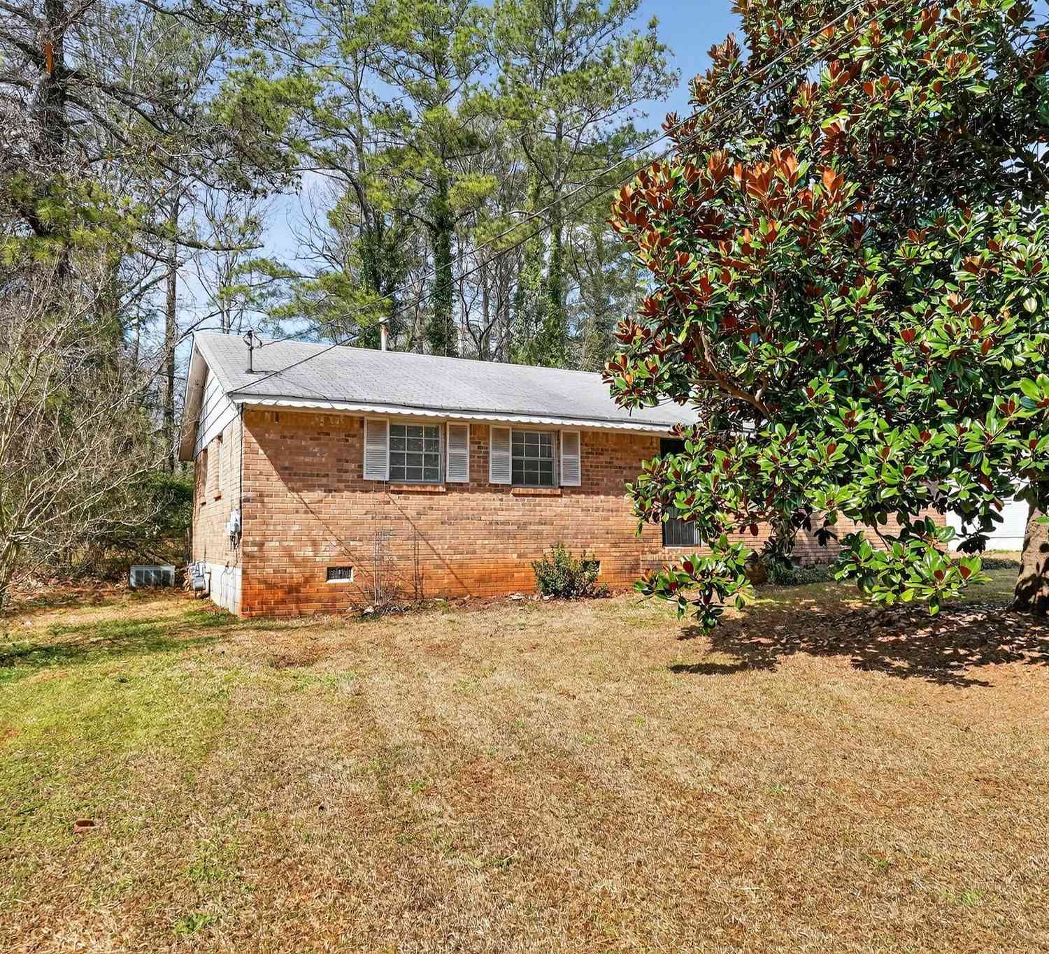Homes For Sale - 8955 Yarmouth Drive<br/> Clayton County, Jonesboro, GA 30238