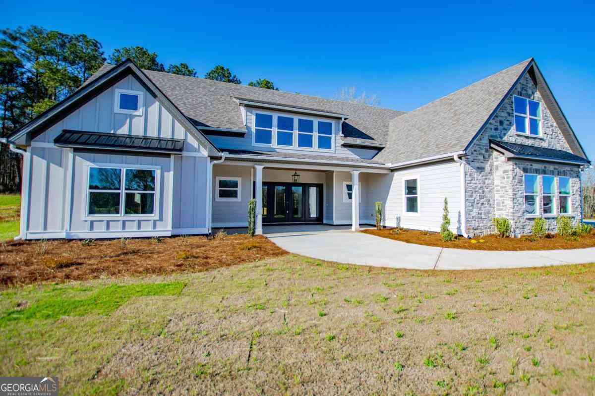 Homes For Sale - 103 Red Oak Lane<br/> Carrollton, GA 30116