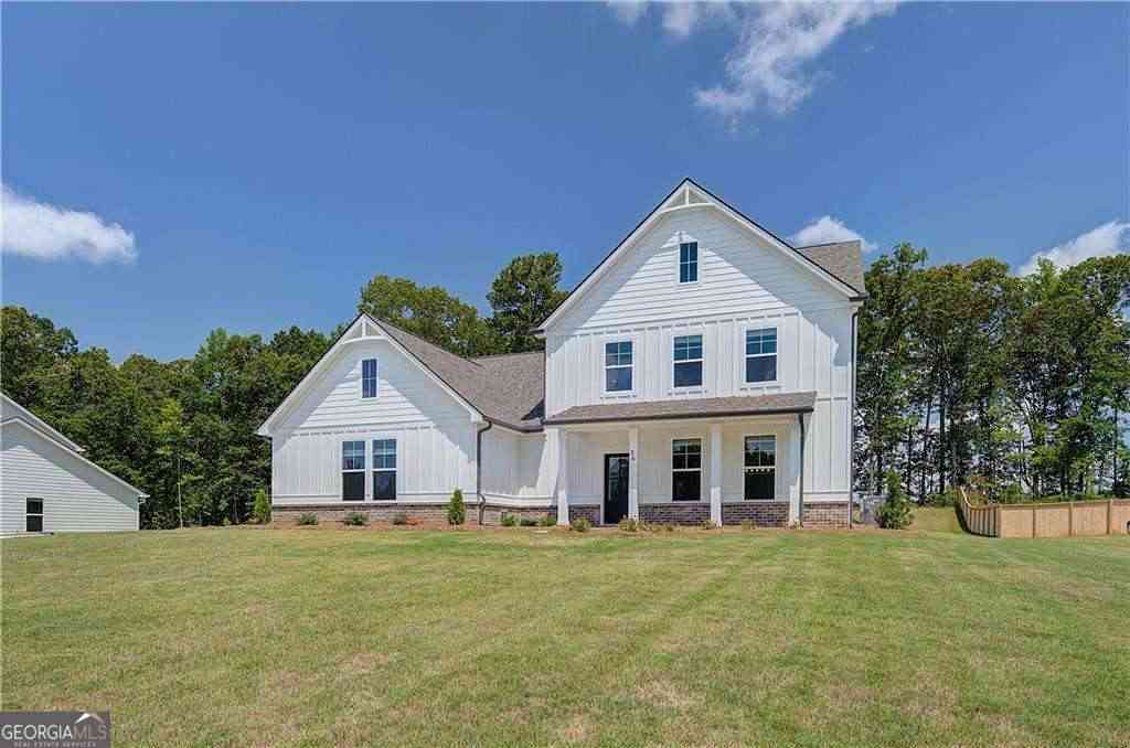 Homes For Sale - 113 Homesite Saddle Drive<br/> Coweta County, Senoia, GA 30276