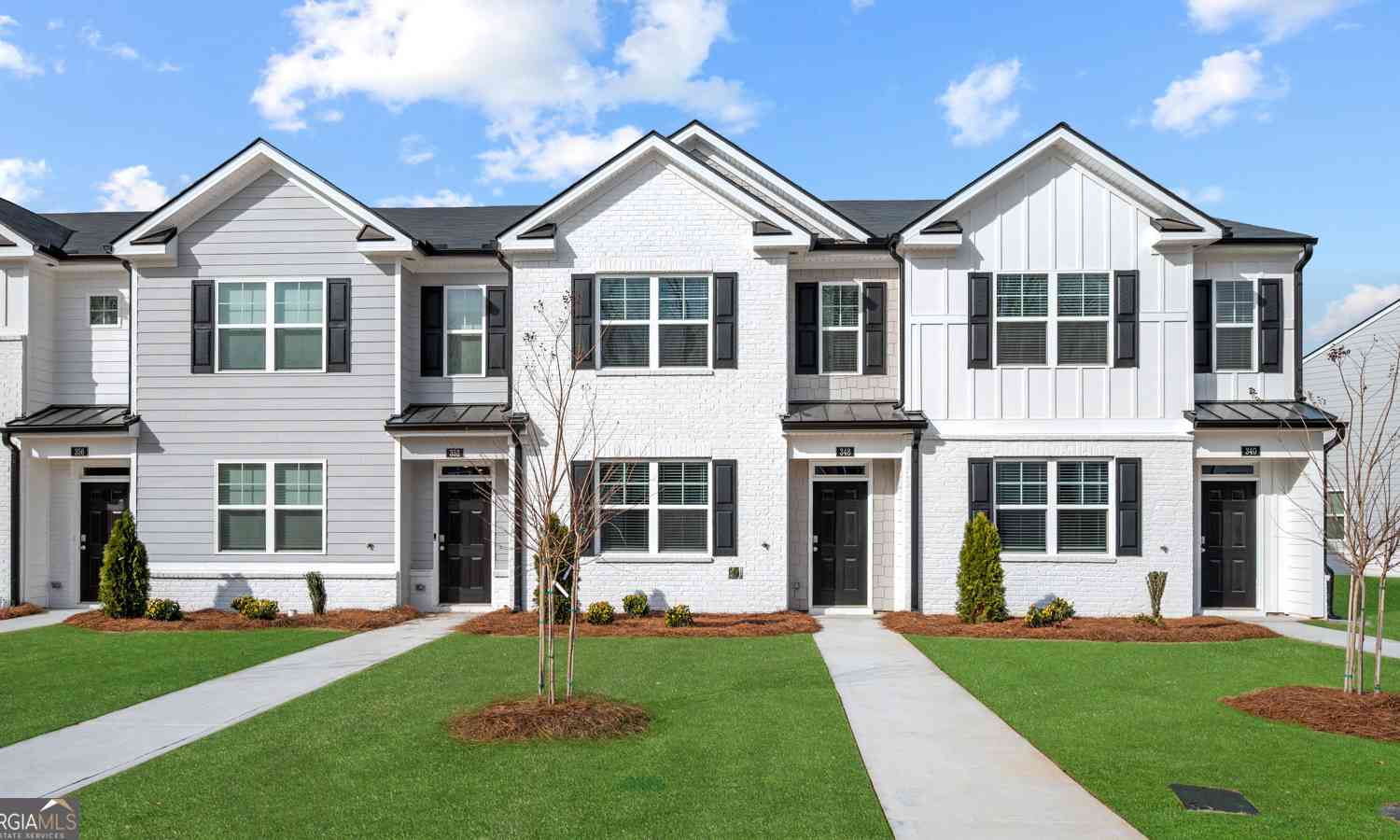 Townhouse For Sale - 404 Reflection Drive<br/> Stockbridge, GA 30281