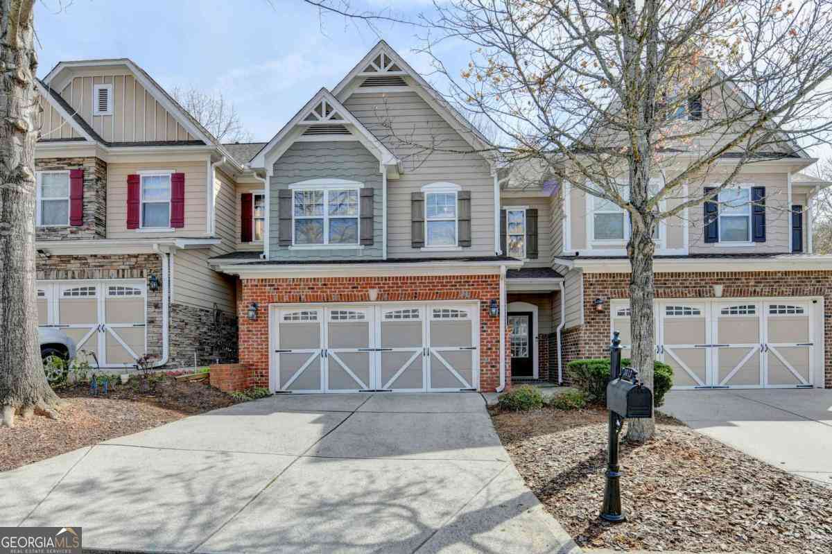 Townhouse For Sale - 3013 Amberglen Court<br/> Cumming, GA 30040