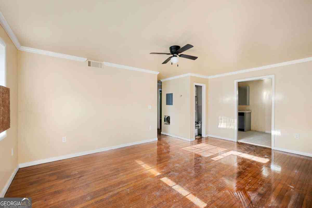 Condo For Sale - 1620 Line Circle<br/> Dekalb County, Decatur, GA 30032
