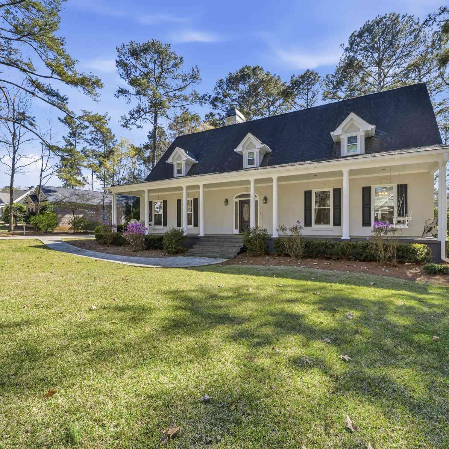 Homes For Sale - 1811 Snug Harbor Drive<br/> Greene County, Greensboro, GA 30642
