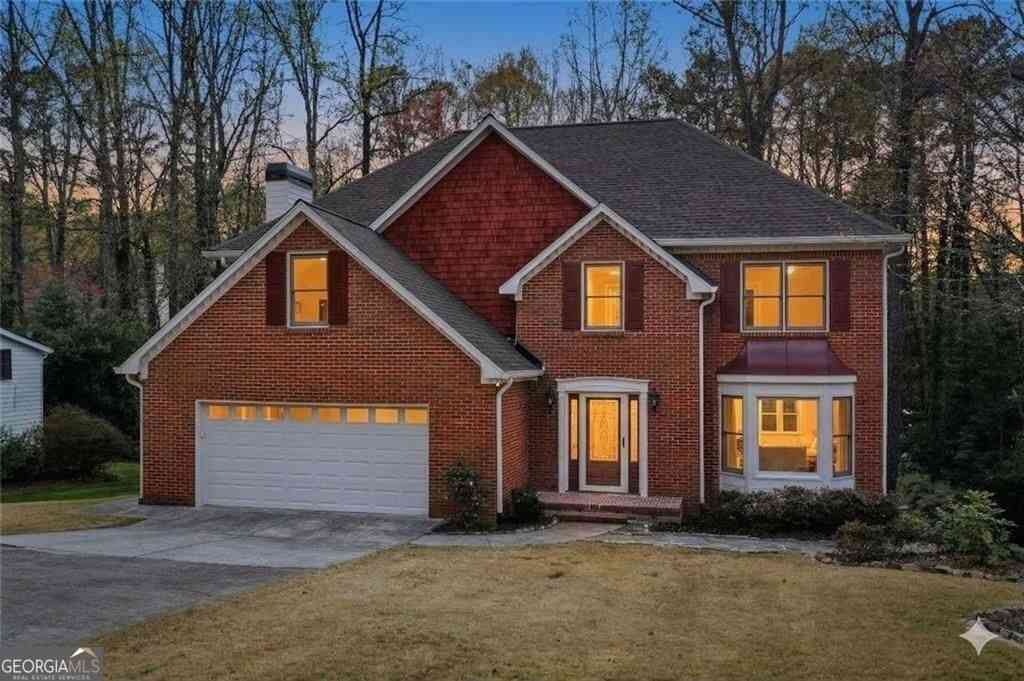 Homes For Sale - 4271 Edgewater Drive NW<br/> Kennesaw, GA 30144