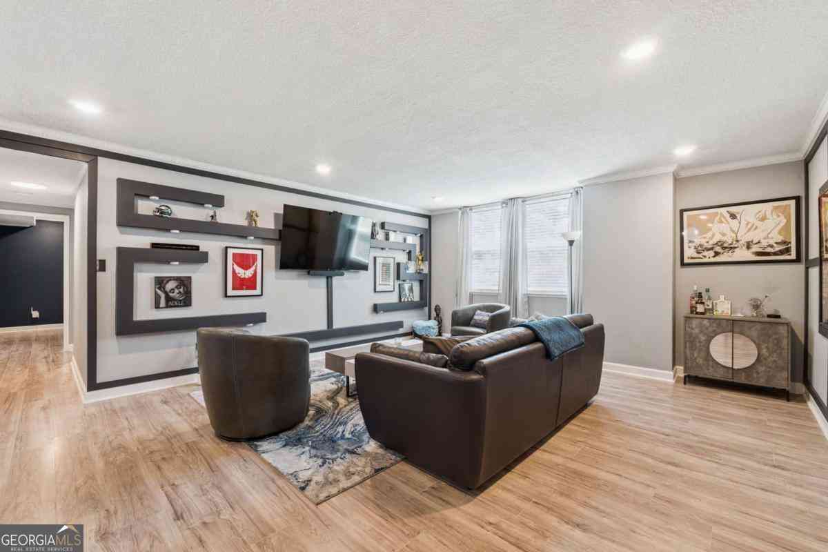 Condo For Sale - 2965 Pharr Court South NW #512<br/> Atlanta, GA 30305