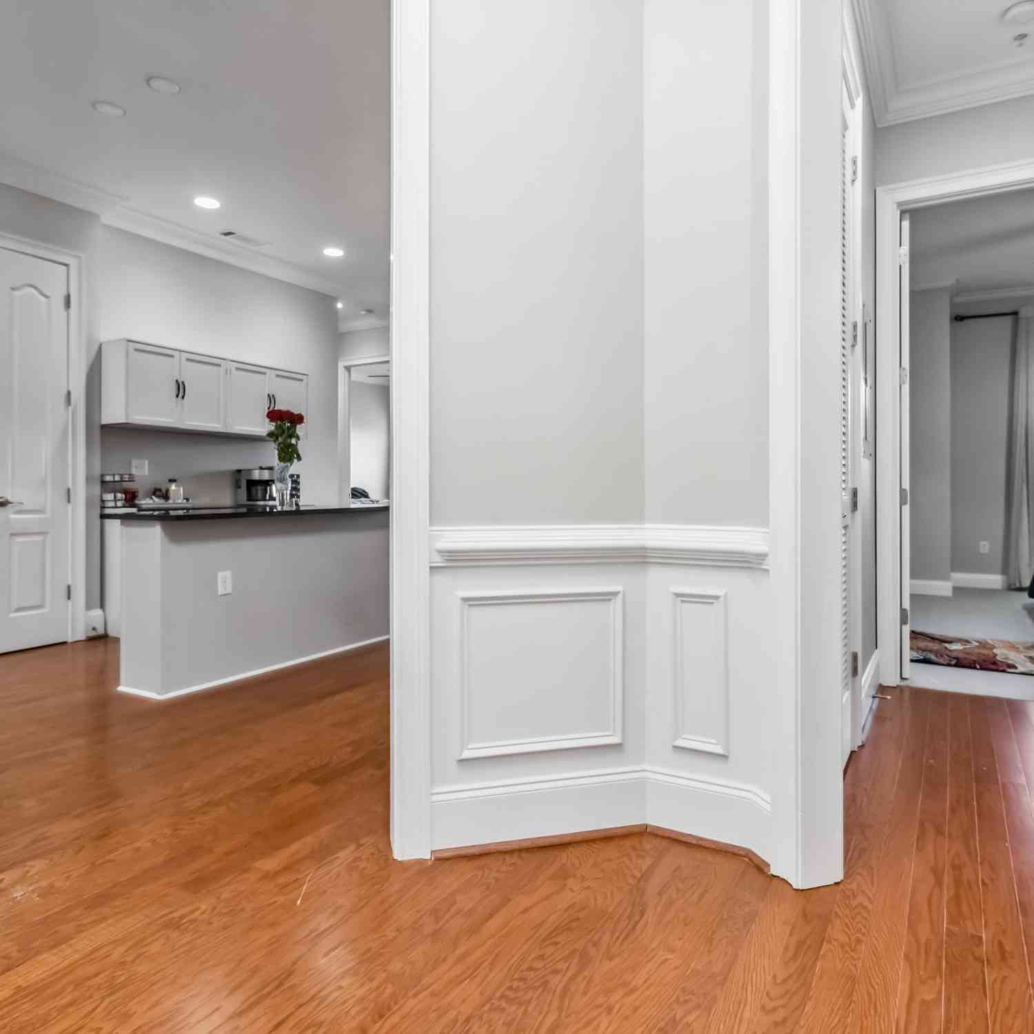 Condo For Sale - 2300 Peachford Road #1410<br/> Dekalb County, Atlanta, GA 30338