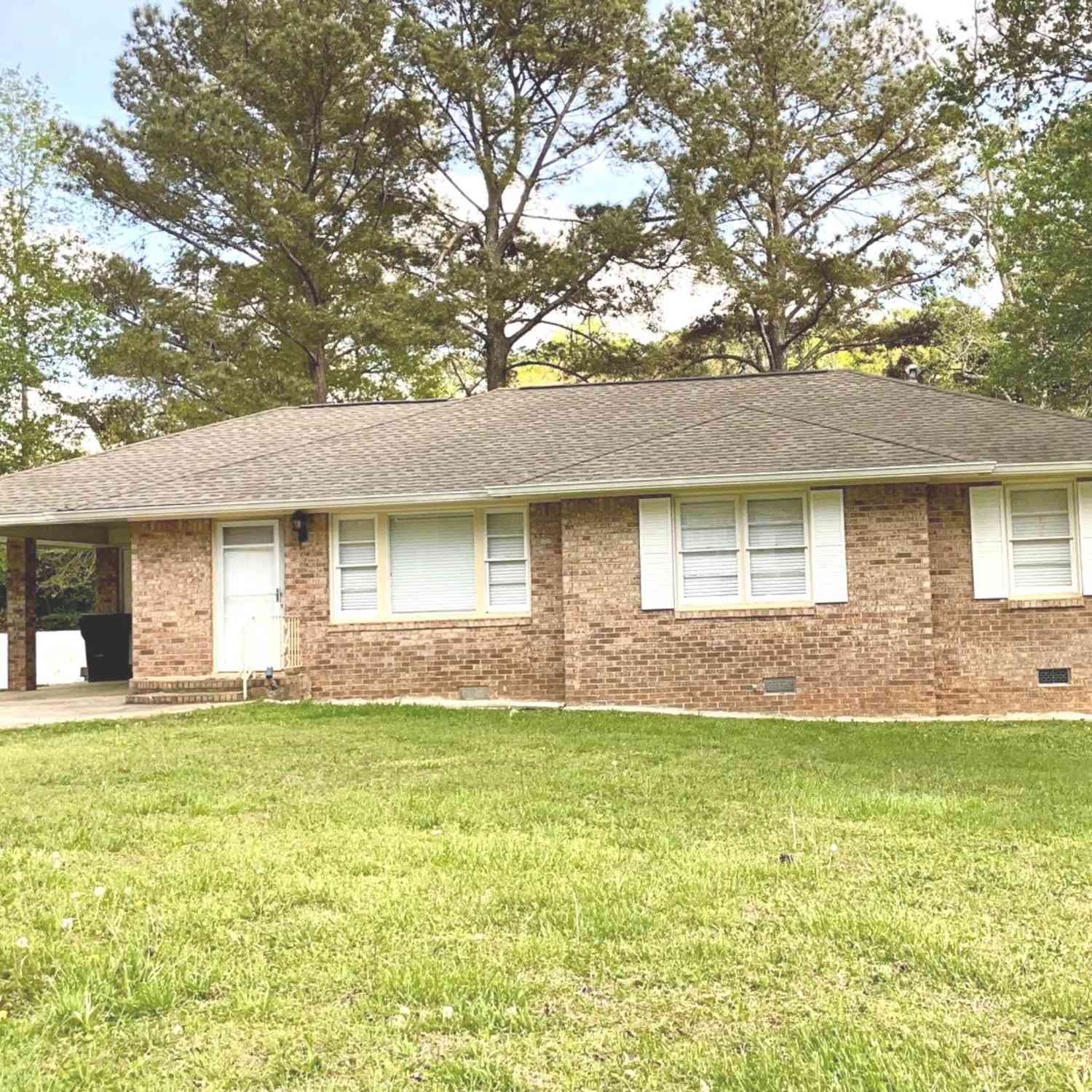 Homes For Sale - 6062 Arden Court<br/> Clayton County, Morrow, GA 30260