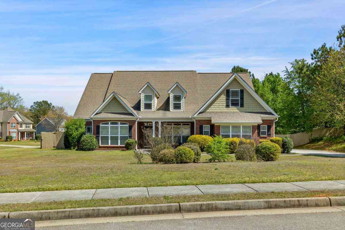 Homes For Sale - 440 Nora Drive<br/> Fayetteville, GA 30214