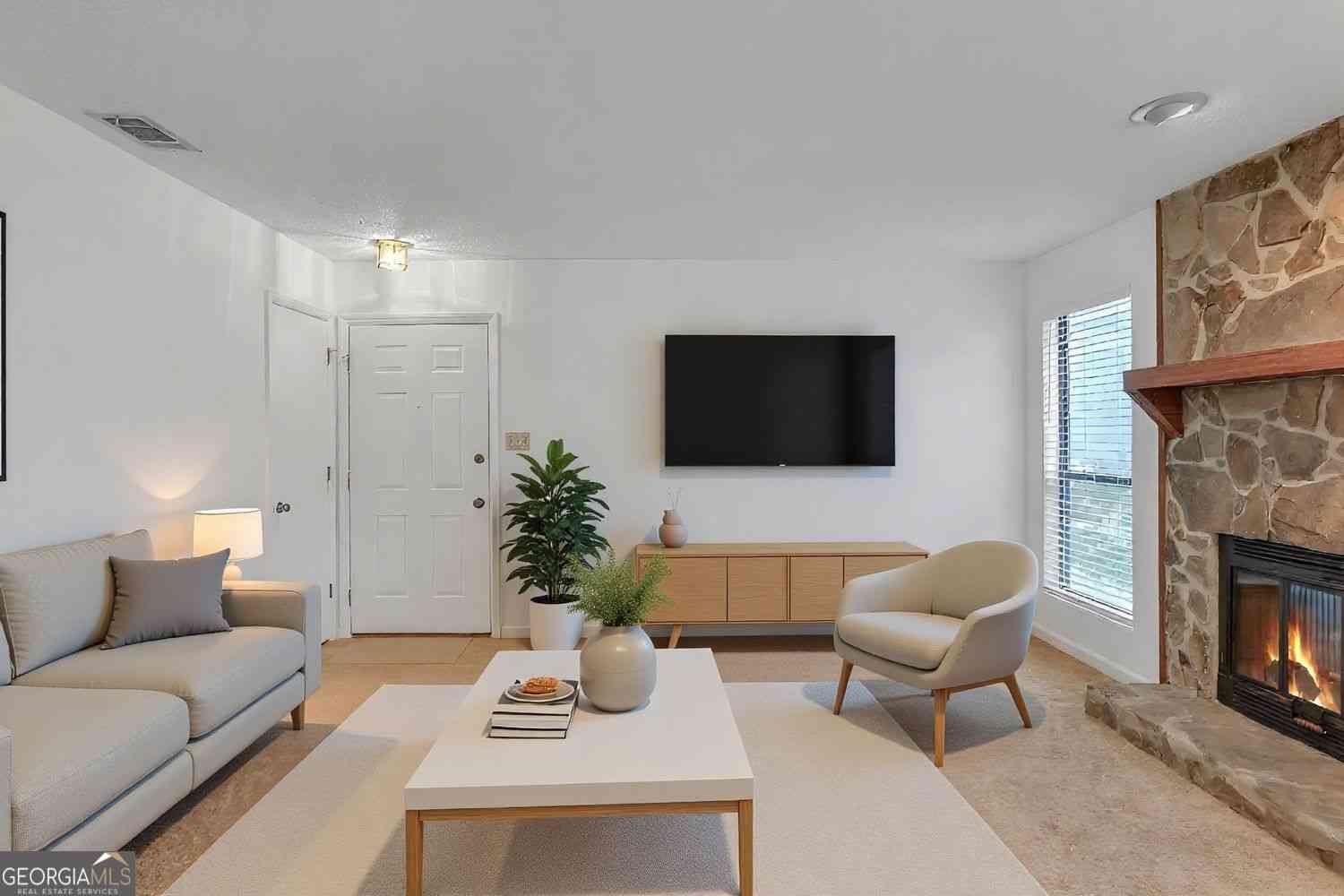 Condo For Sale - 3445 Ivys Walk<br/> Dekalb County, Atlanta, GA 30340
