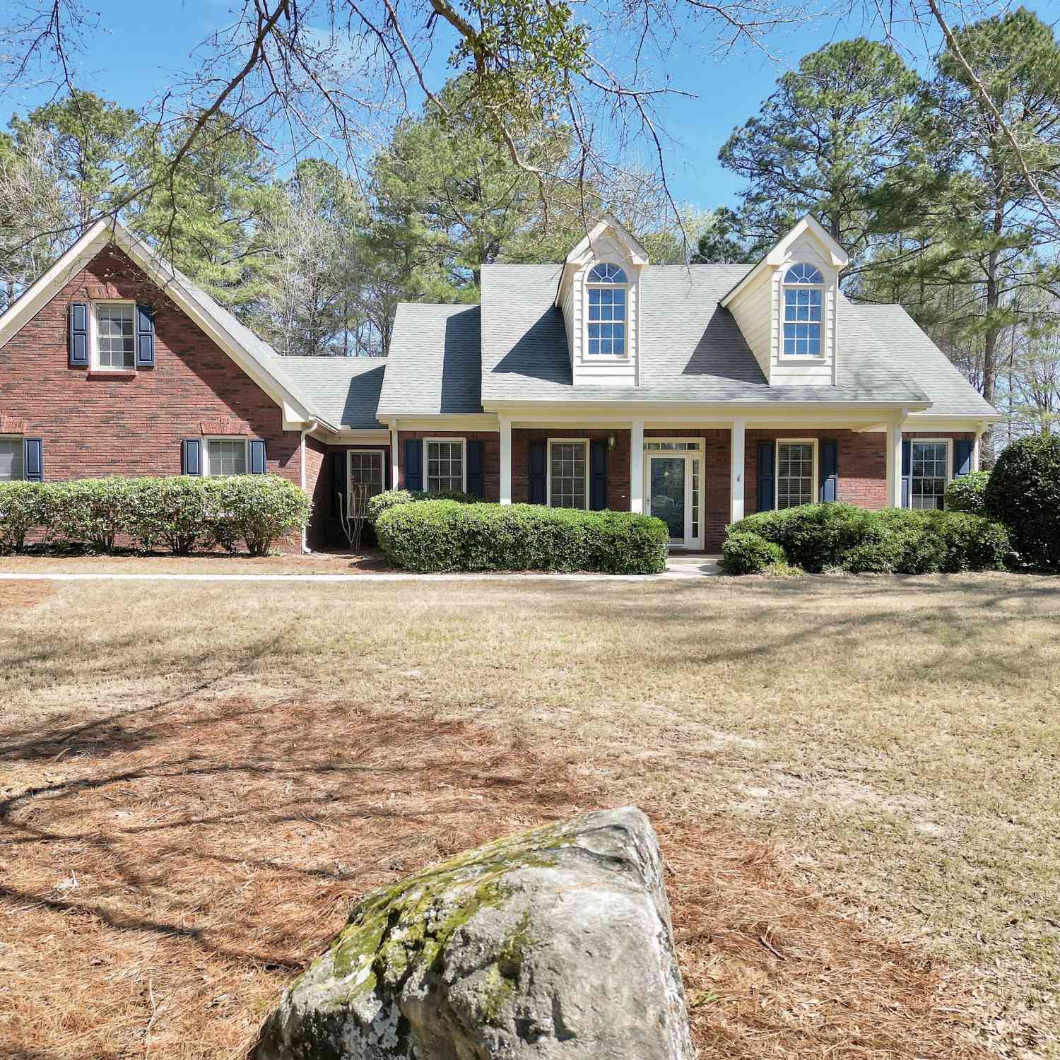 Homes For Sale - 65 Oak Lane<br/> Newton County, Oxford, GA 30054