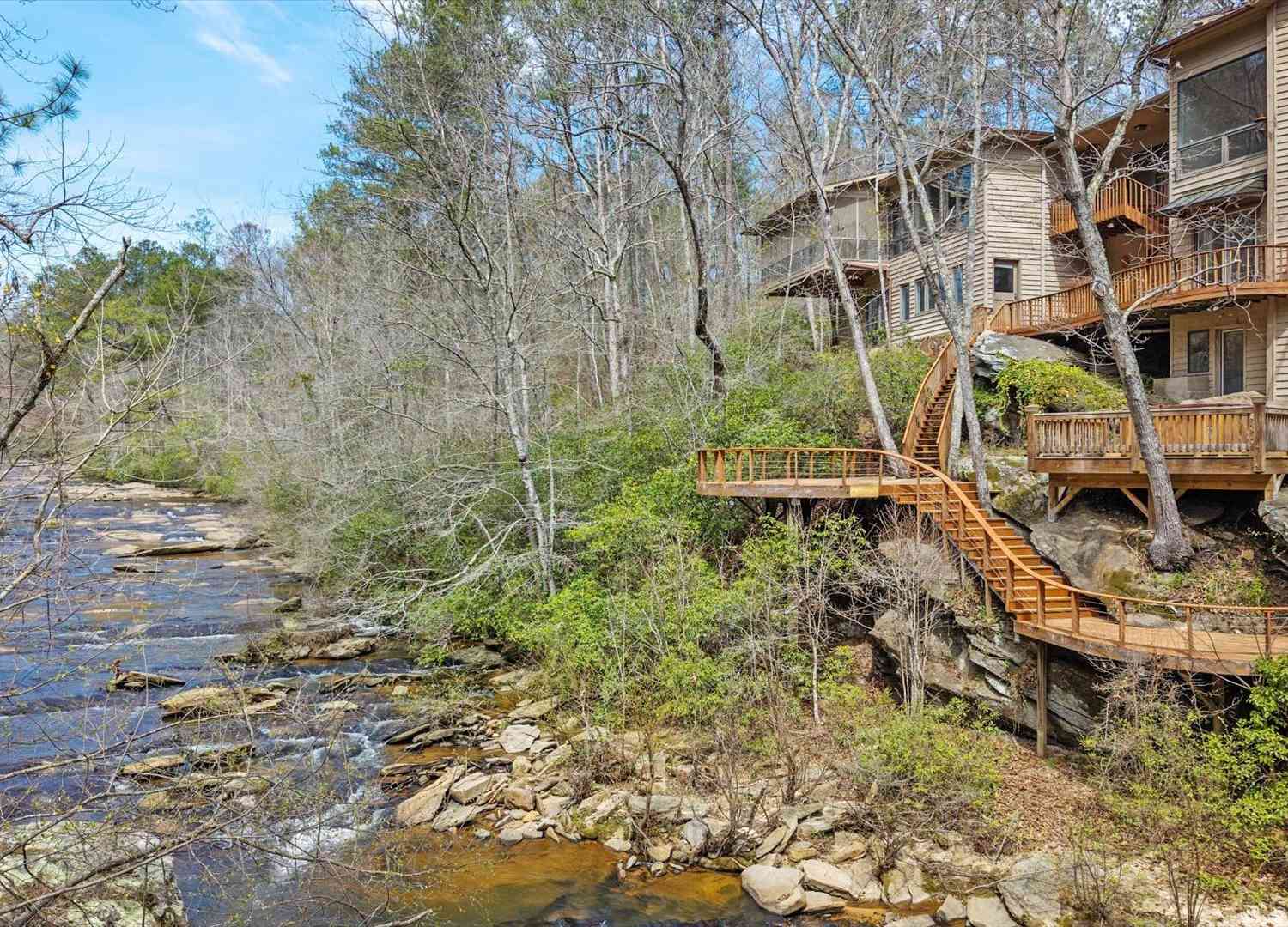 Homes For Sale - 1290 Davis Road<br/> Carrollton, GA 30117