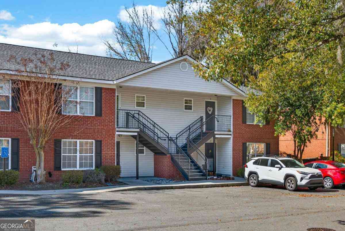 Condo For Sale - 310 Tibet Avenue #8<br/> Savannah, GA 31406