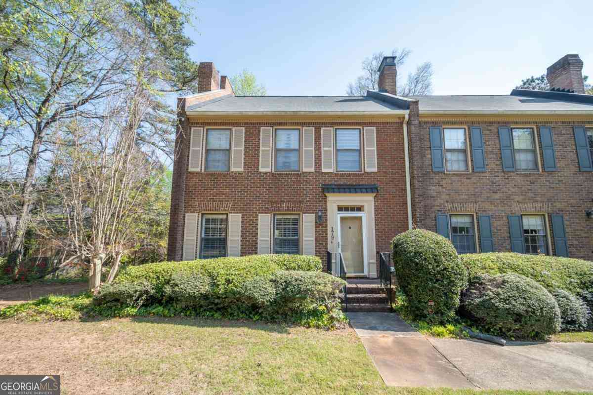 Condo For Sale - 179 Stratford Drive<br/> Athens, GA 30605