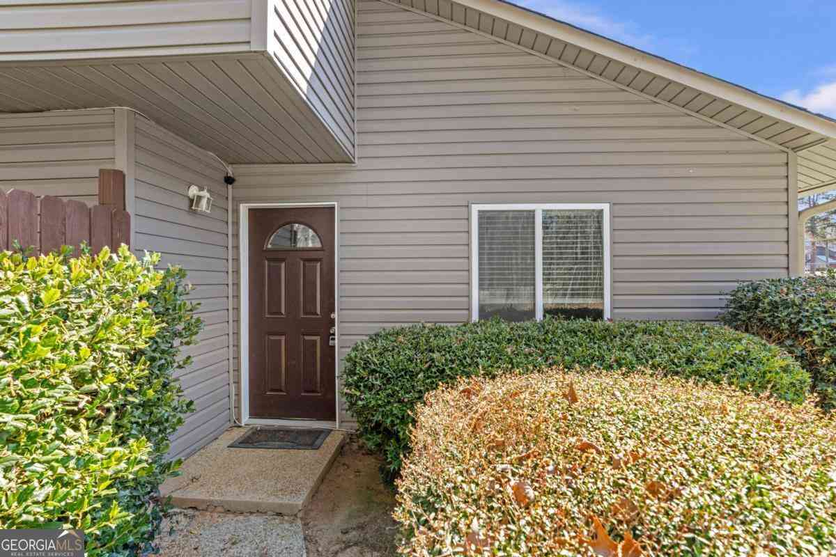 Condo For Sale - 4908 Willow Lane<br/> Austell, GA 30106